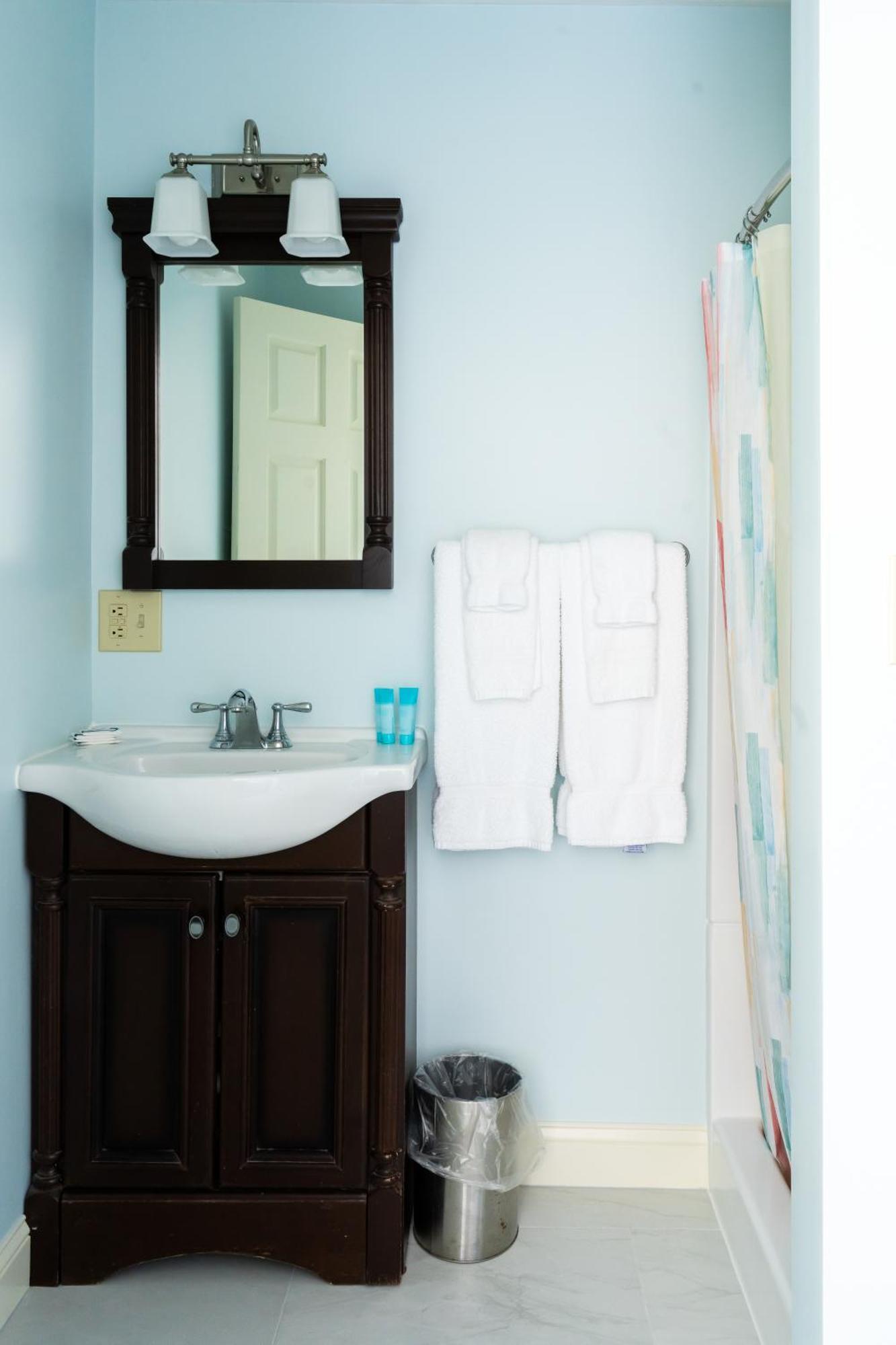 Rhea'S Inn Middletown Bagian luar foto